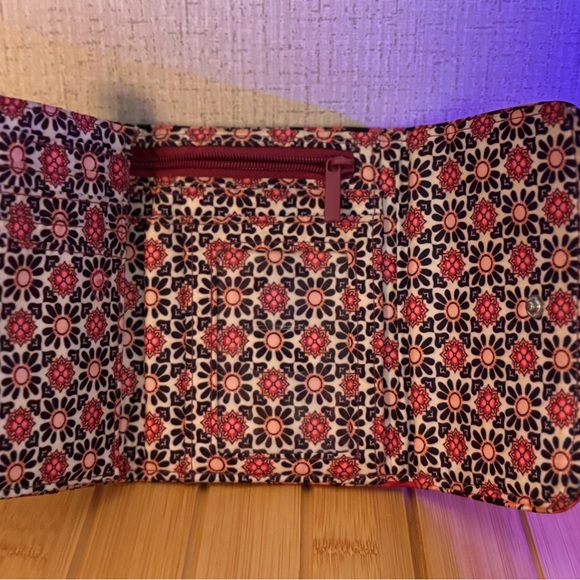 Vera Bradley Floral Pink and Black Clutch - Picture 2 of 3